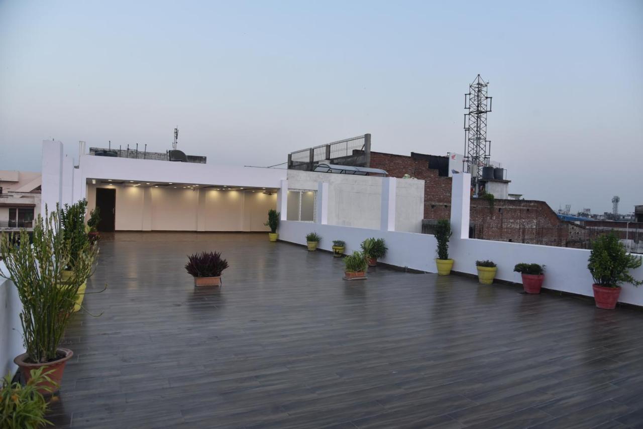 Hotel Nexus L Hotels In Charbagh Лакнау Екстериор снимка