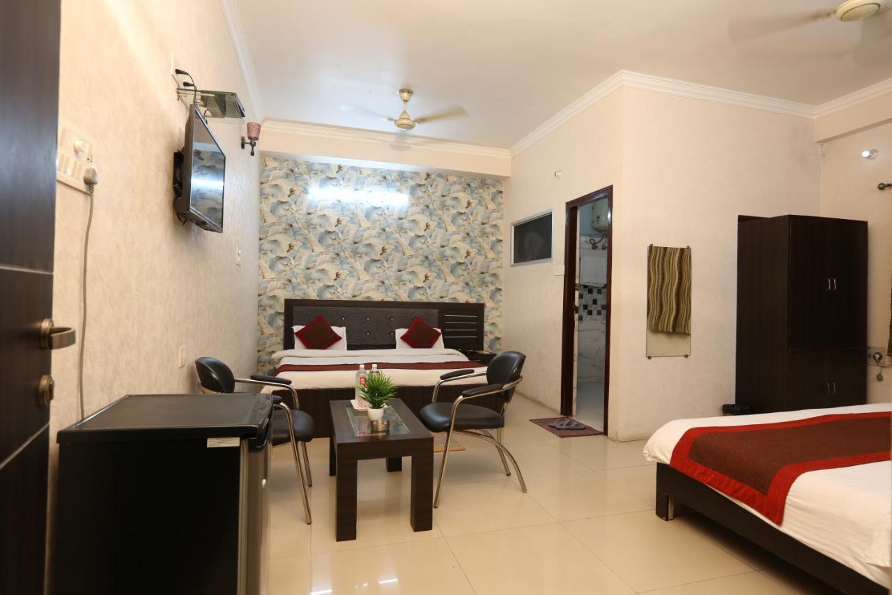 Hotel Nexus L Hotels In Charbagh Лакнау Екстериор снимка