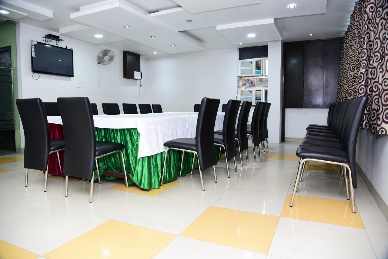 Hotel Nexus L Hotels In Charbagh Лакнау Екстериор снимка
